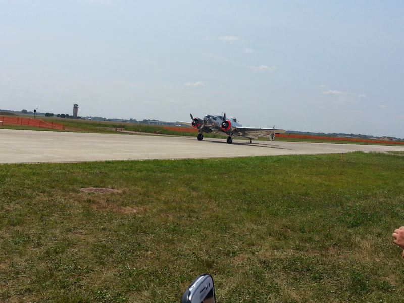 Illustration for article titled Thunder Over Michigan PHOTODUMP
